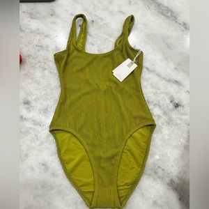 NWT Good American Swimsuit